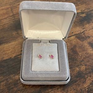 14k gold ruby earrings
